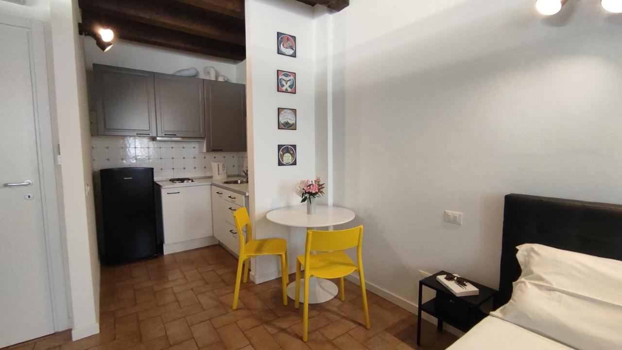 El Postesin Apartment Верона Екстериор снимка