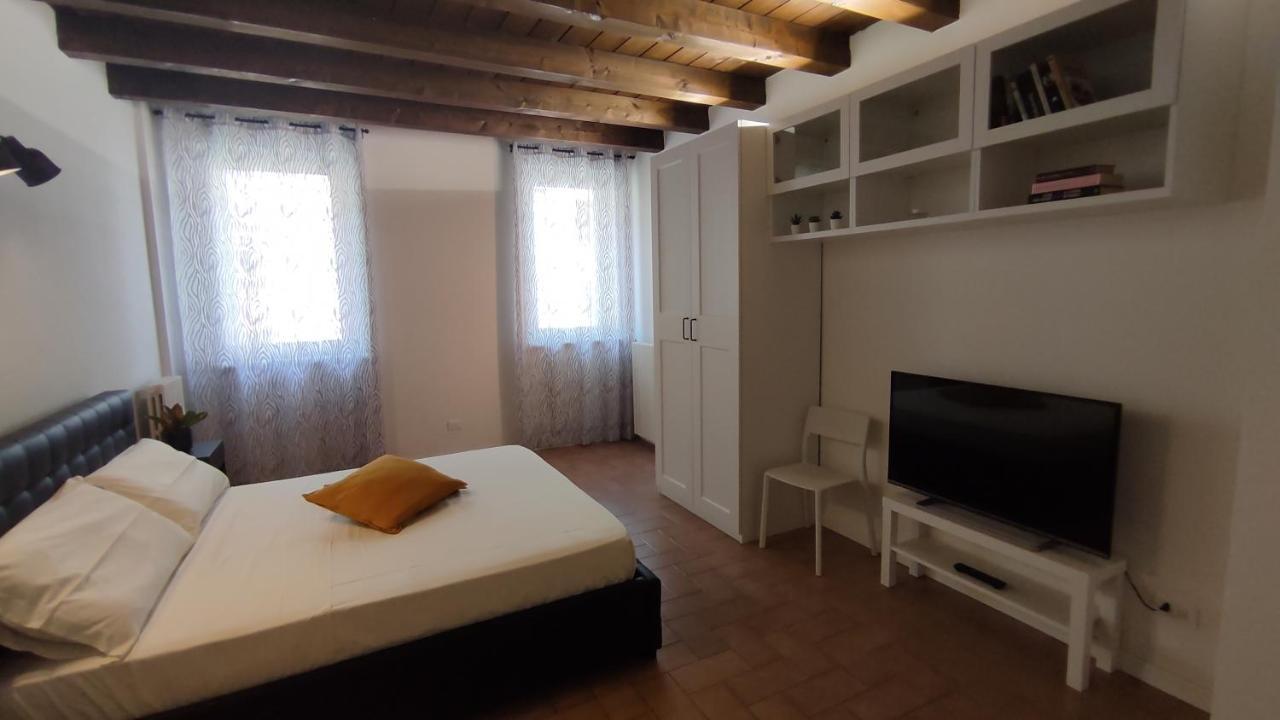 El Postesin Apartment Верона Екстериор снимка